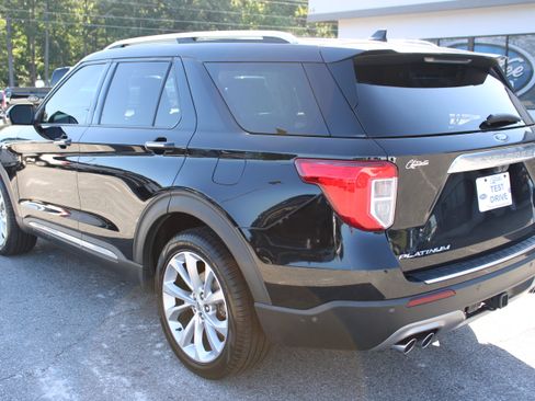 Used 2021 Ford Explorer Platinum w/ Equipment Group 601A AWD/4WD image 8