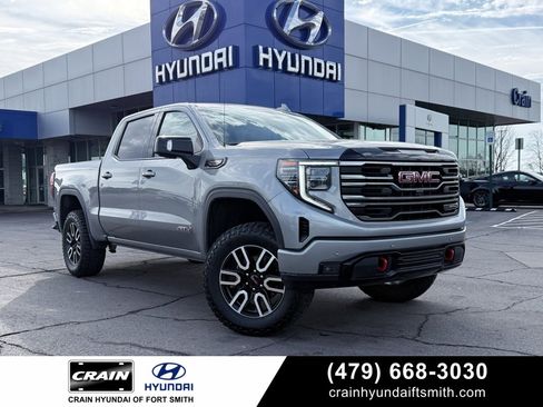 Used 2025 GMC Sierra 1500 AT4 w/ AT4 Premium Package image 1
