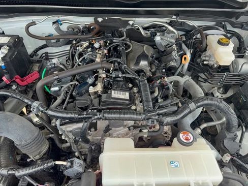 Used 2024 Toyota Tacoma SR RWD image 34