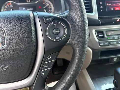 Used 2016 Honda Pilot EX image 20