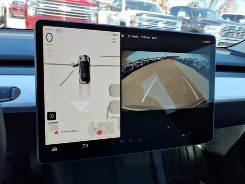 Used 2023 Tesla Model 3 Standard Range image 19