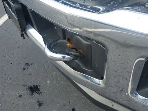 Used 2017 Ford F250 Lariat w/ Lariat Ultimate Package image 4