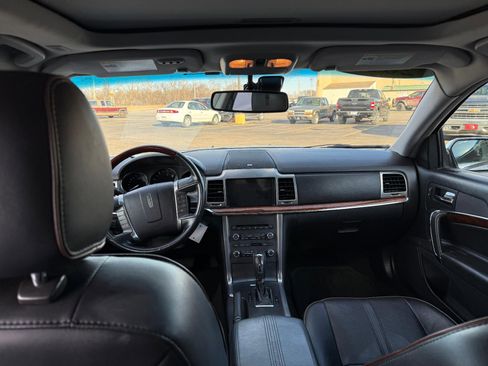 Used 2012 Lincoln MKZ AWD image 3