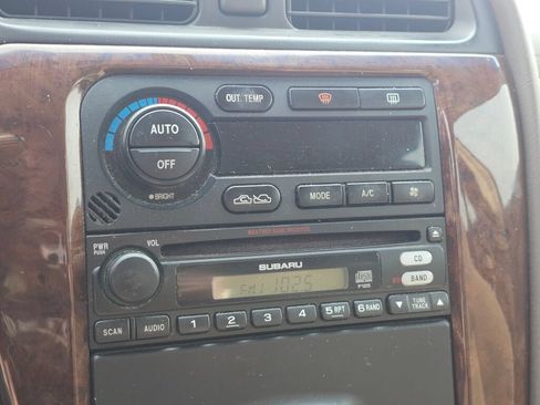 Used 2004 Subaru Outback H6 35th Anniversary Edition AWD/4WD image 25