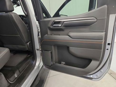 Used 2024 GMC Sierra 1500 AT4 w/ Technology Package AWD/4WD image 45