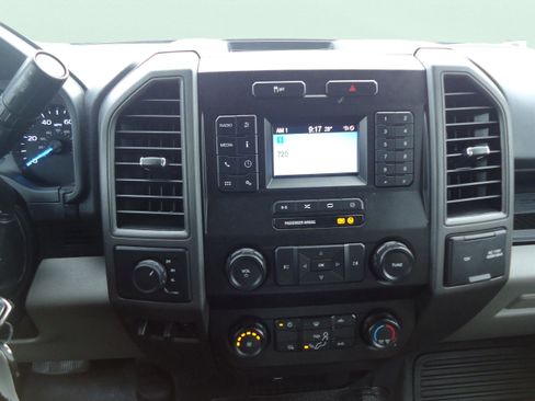 Used 2022 Ford F350 XL w/ Power Equipment Group image 12