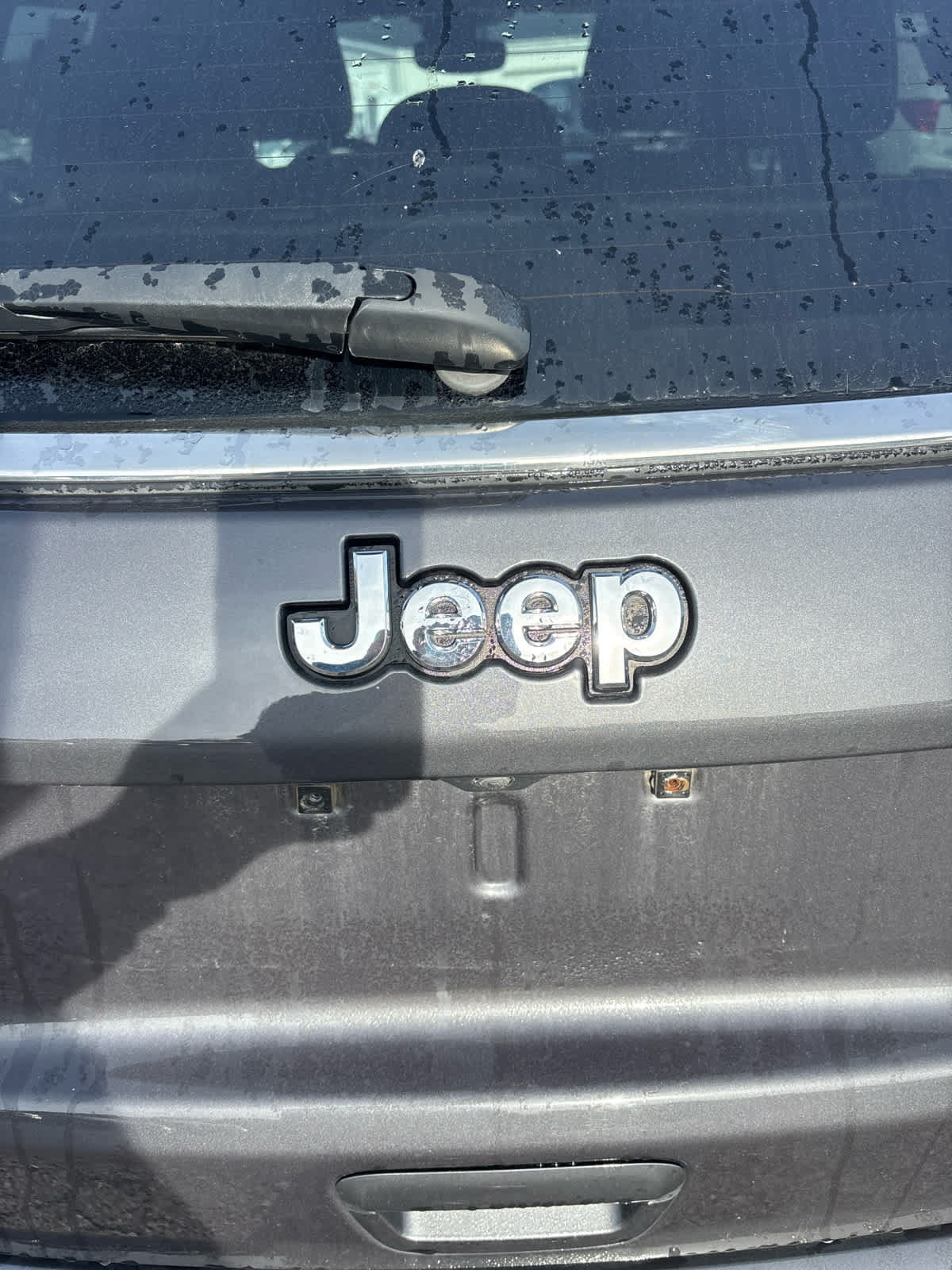 Used 2024 Jeep Compass Latitude w/ Convenience Group AWD/4WD image 5