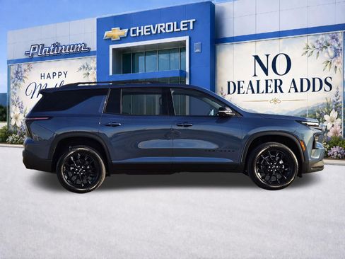 New 2026 Chevrolet Traverse LT w/ Midnight/Sport Edition FWD image 7