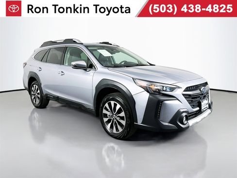 Used 2023 Subaru Outback Touring image 1