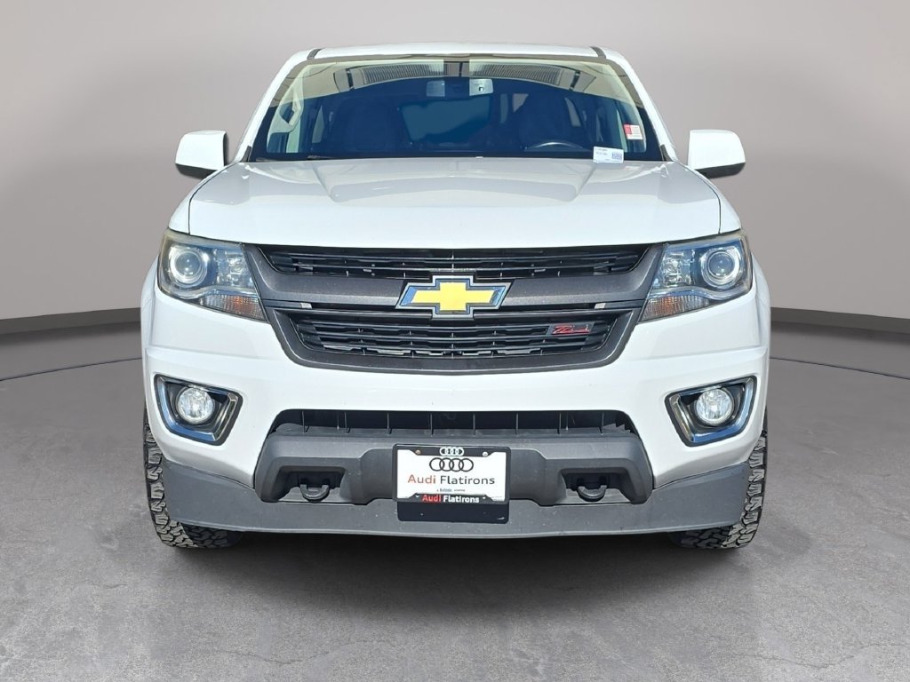 Used 2020 Chevrolet Colorado Z71 AWD/4WD image 3