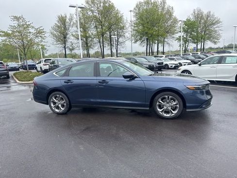 Used 2024 Honda Accord EX image 7