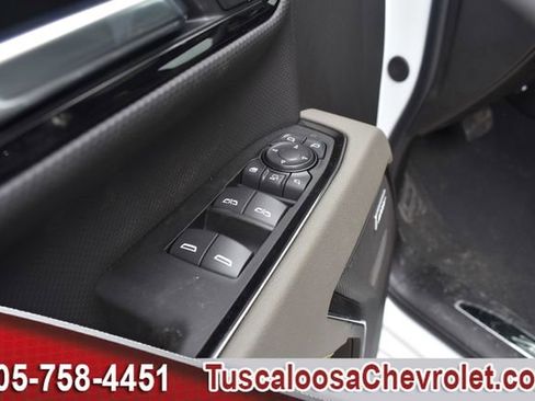 New 2026 Chevrolet Silverado 2500 ZR2 image 13