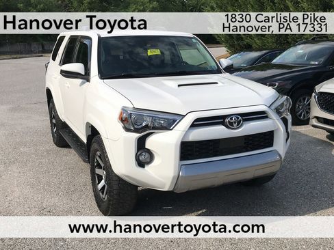Used 2020 Toyota 4Runner TRD Off-Road image 1
