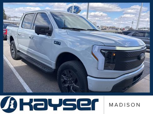 Used 2024 Ford F150 Lightning Flash w/ Max Trailer Tow Package image 1