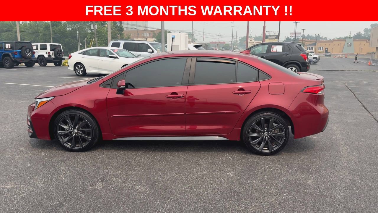 Used 2023 Toyota Corolla SE w/ Carpet Mat Package (TMS) FWD image 5