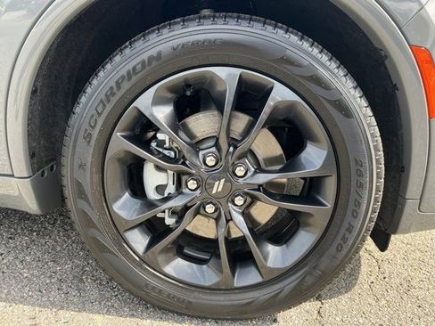 Certified 2023 Dodge Durango GT RWD image 16