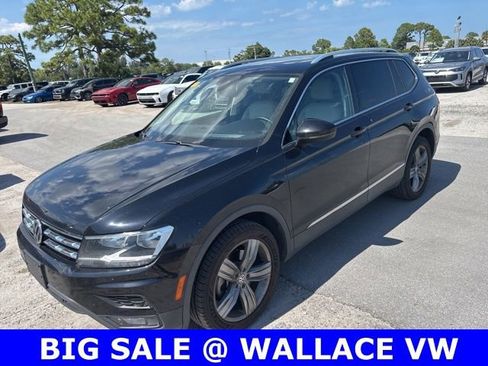 Used 2021 Volkswagen Tiguan SEL AWD/4WD image 2