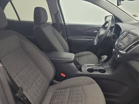 Used 2024 Chevrolet Equinox LT image 21
