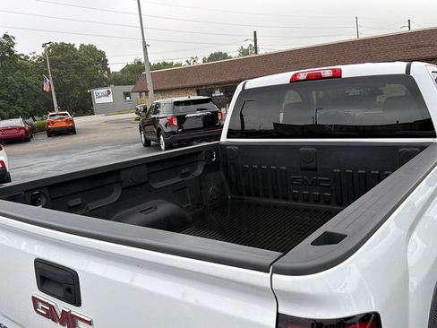 Used 2017 GMC Sierra 1500 2WD Double Cab w/ Elevation Edition image 8