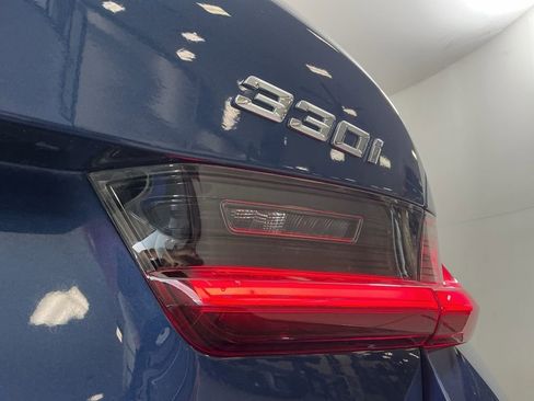 Certified 2024 BMW 330i Sedan image 30