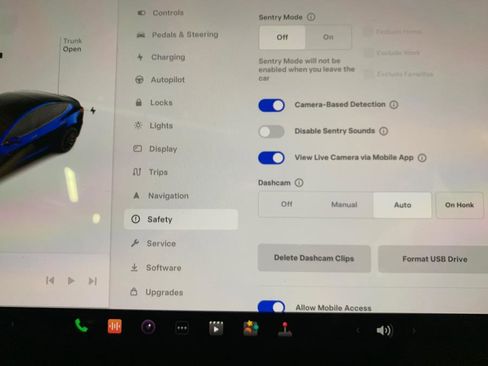 Used 2022 Tesla Model 3 Performance image 25