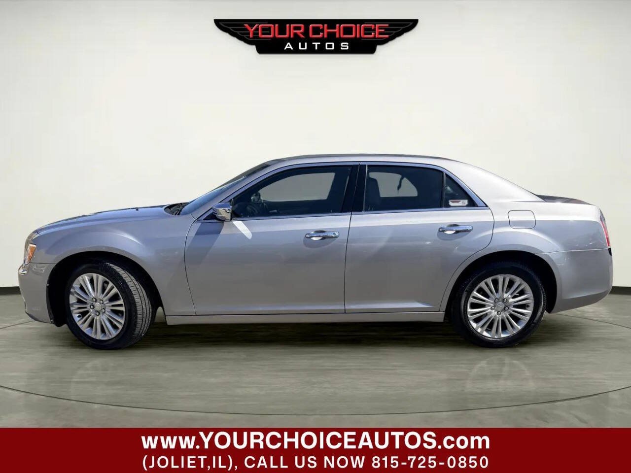 Used 2014 Chrysler 300 C w/ Light Group AWD/4WD image 2
