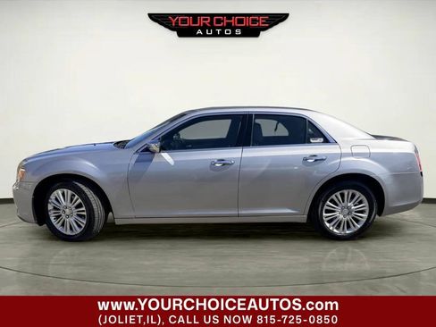 Used 2014 Chrysler 300 C w/ Light Group AWD/4WD image 2