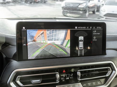 Used 2024 BMW X4 M image 11