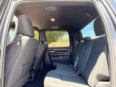 Used 2025 RAM 2500 Big Horn AWD/4WD image 12