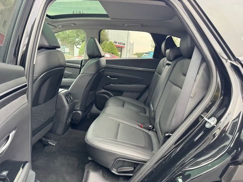 Used 2024 Hyundai Tucson Limited image 16