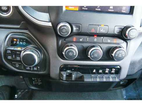 Used 2023 RAM 1500 Big Horn AWD/4WD image 24