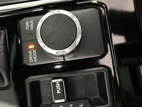 Used 2022 Toyota Tundra Platinum image 15