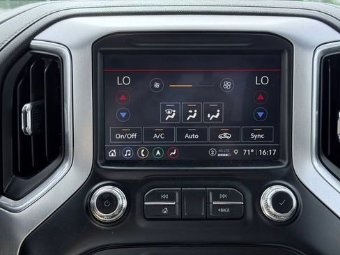 Used 2021 GMC Sierra 2500 SLT w/ SLT Premium Package AWD/4WD image 41