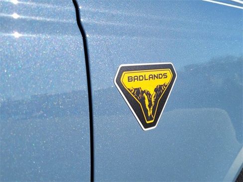 New 2025 Ford Bronco Badlands image 13