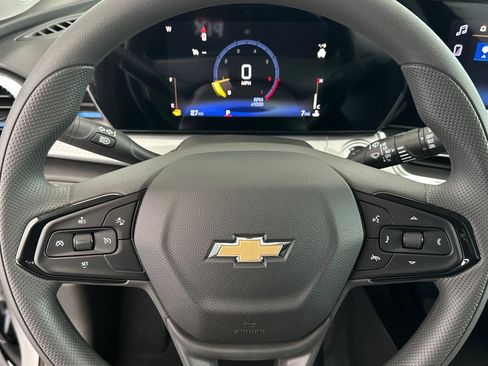 New 2026 Chevrolet Trax LT FWD image 23