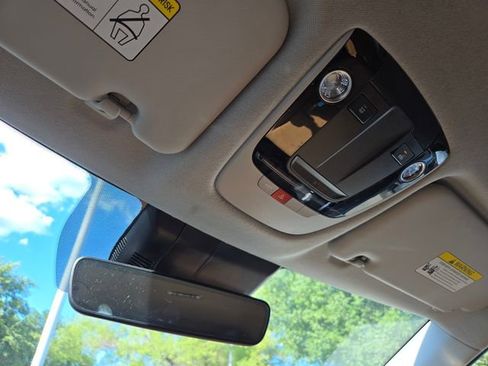 Certified 2024 Kia Seltos SX AWD/4WD image 17