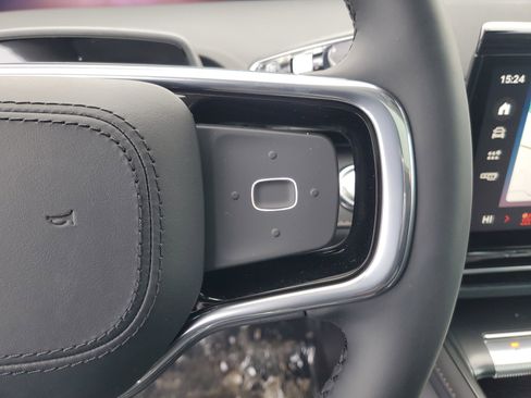 New 2026 Lincoln Nautilus Reserve w/ Jet Appearance Package image 18