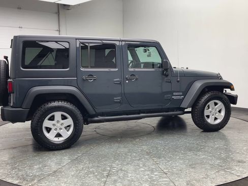 Used 2017 Jeep Wrangler Unlimited Sport w/ Quick Order Package 24S image 34