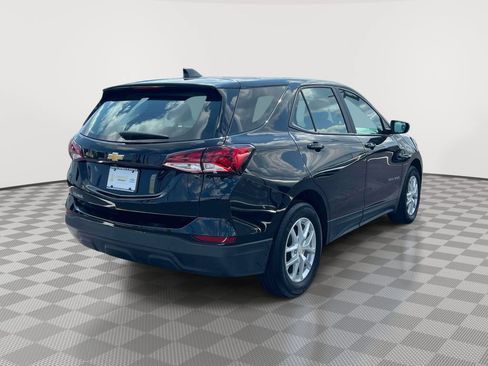 Used 2023 Chevrolet Equinox LS FWD image 5