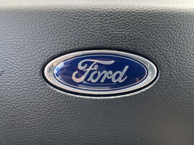 Used 2023 Ford Explorer XLT w/ Equipment Group 202A RWD image 35