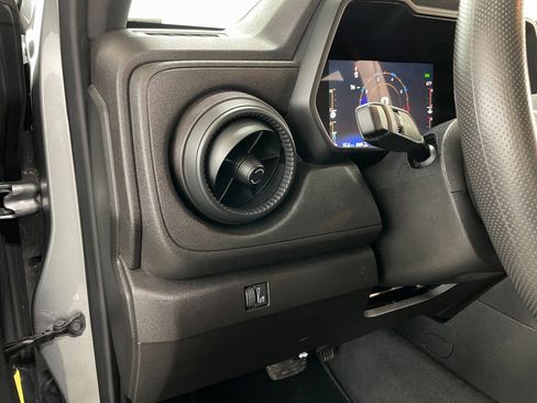 Used 2023 Chevrolet Colorado W/T w/ WT Convenience Package II image 25