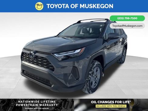 New 2025 Toyota RAV4 XLE w/ Convenience Package image 3