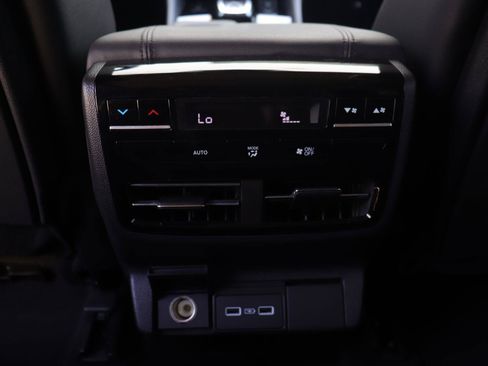 Used 2024 Acura MDX FWD image 23