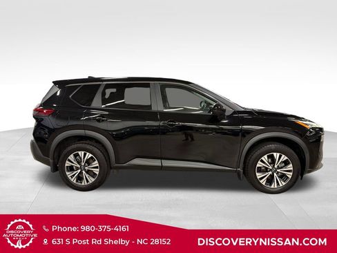 Certified 2023 Nissan Rogue SV FWD image 5