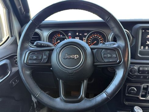 Used 2022 Jeep Wrangler Unlimited Sport AWD/4WD image 12