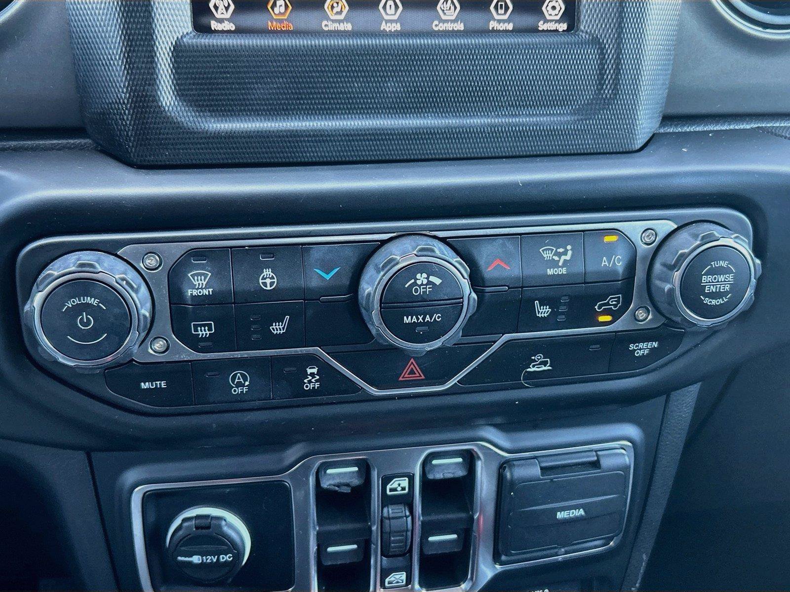 Used 2023 Jeep Wrangler Unlimited Sport AWD/4WD image 32