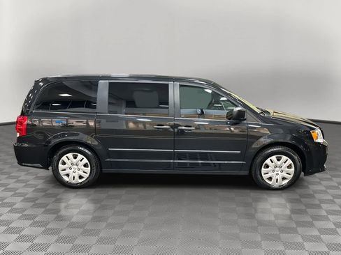 Used 2014 Dodge Grand Caravan American Value Package image 2