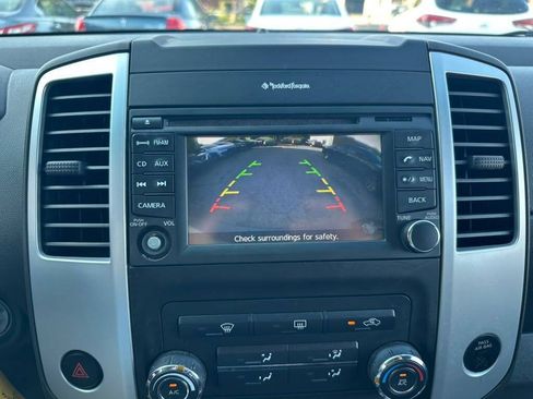 Used 2013 Nissan Xterra PRO-4X w/ Pro-4x Leather Pkg AWD/4WD image 15