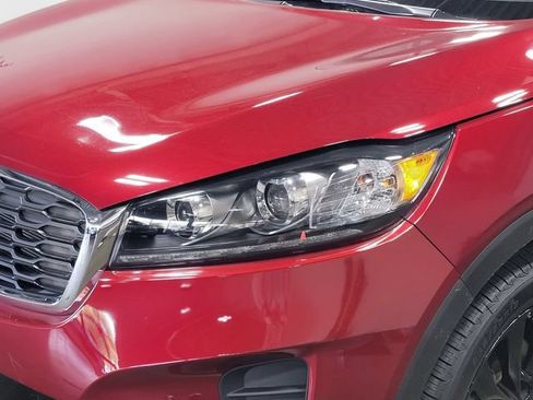 Used 2020 Kia Sorento S FWD image 9