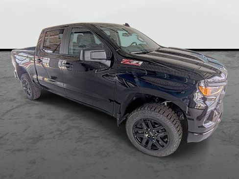 New 2026 Chevrolet Silverado 1500 Custom Trail Boss AWD/4WD image 4